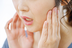 八幡通り歯科マガジン　TCH（歯列接触癖）